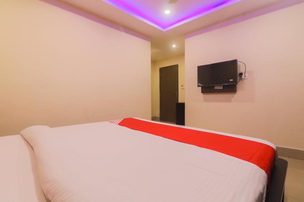 Oyo 27619 Hotel Blue Bird Annexe Nowgong Экстерьер фото