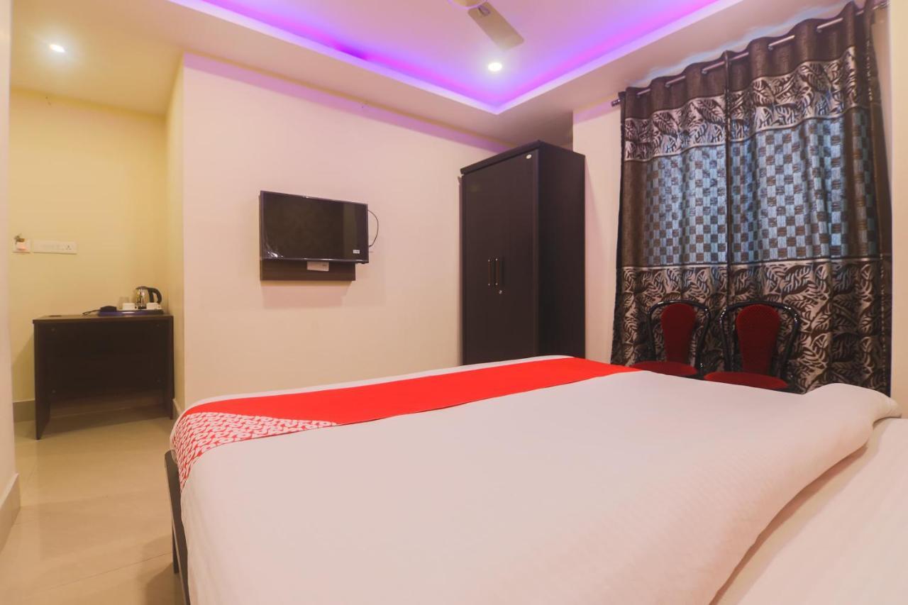 Oyo 27619 Hotel Blue Bird Annexe Nowgong Экстерьер фото
