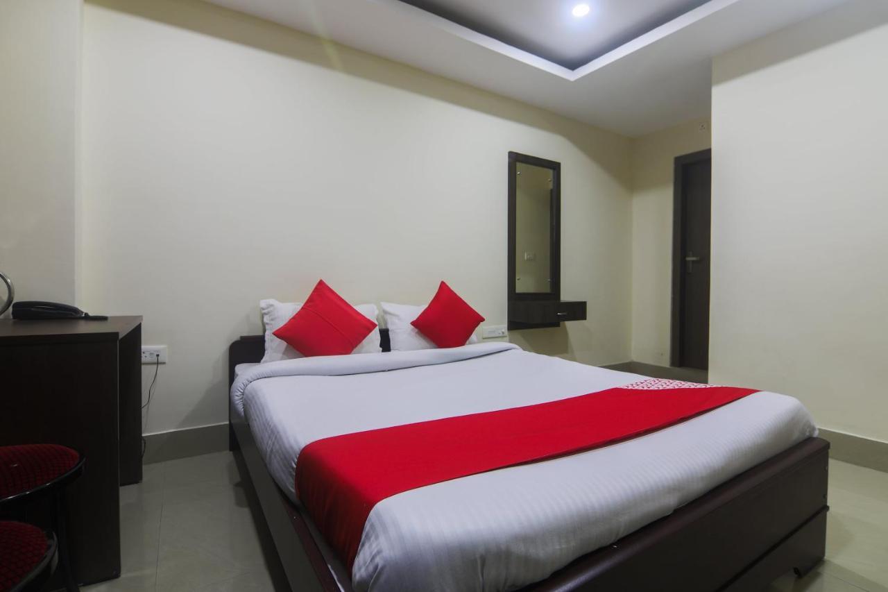 Oyo 27619 Hotel Blue Bird Annexe Nowgong Экстерьер фото