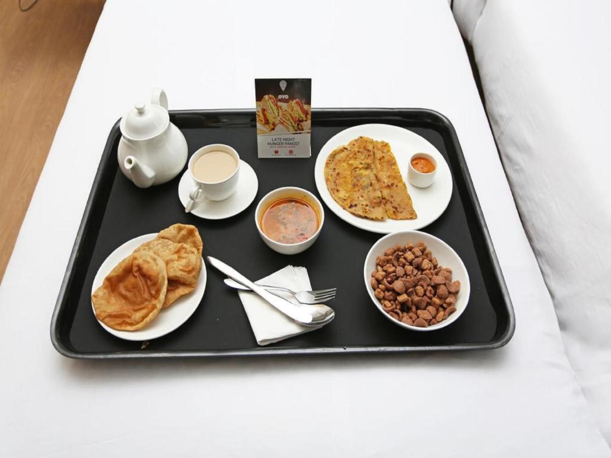 Oyo 27619 Hotel Blue Bird Annexe Nowgong Экстерьер фото